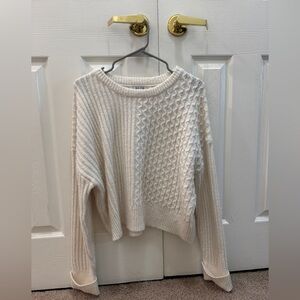 Cozy Warm White Cable Knit Sweater Juniors XL